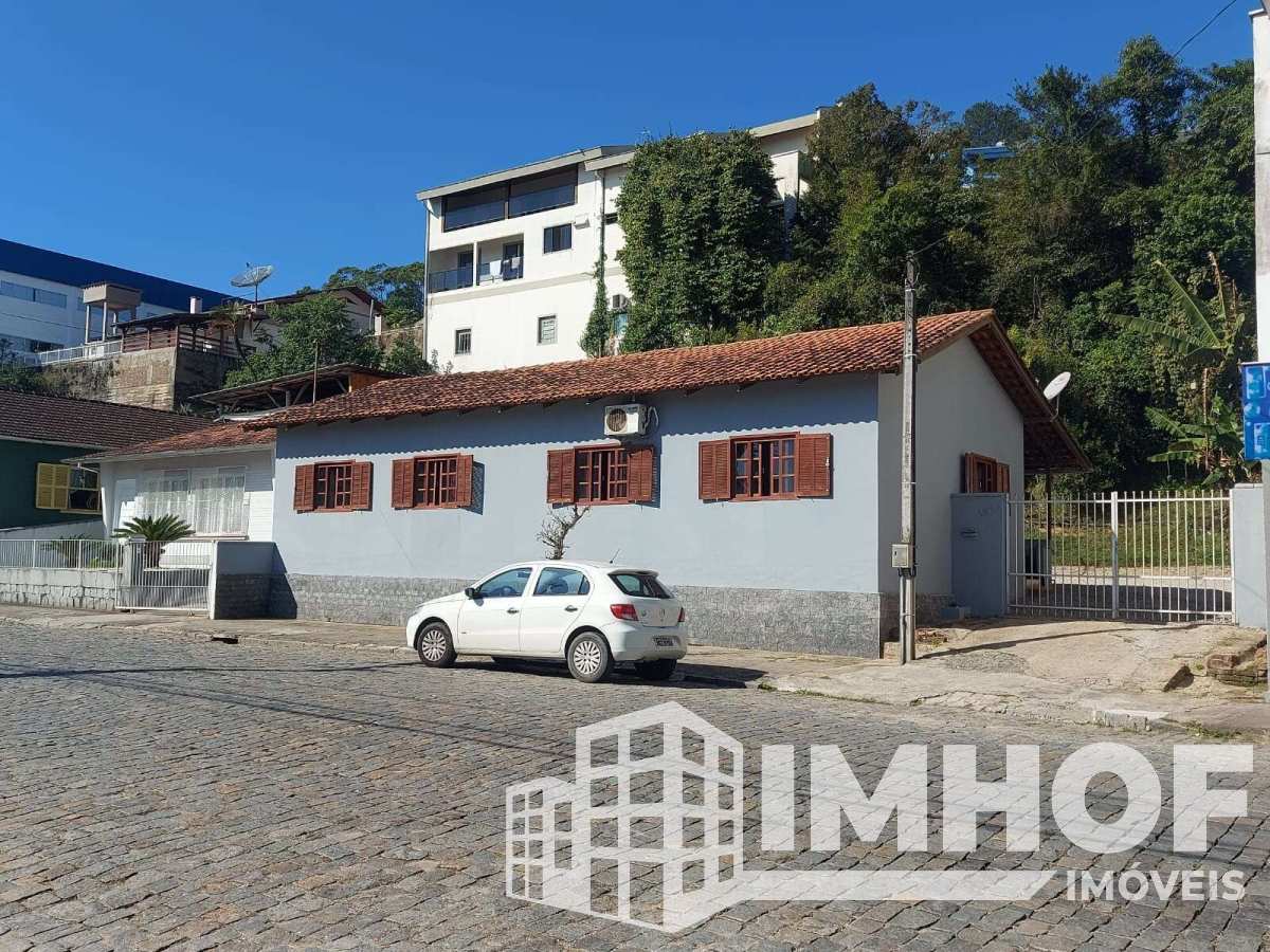 Casa à venda, com 02 quartos