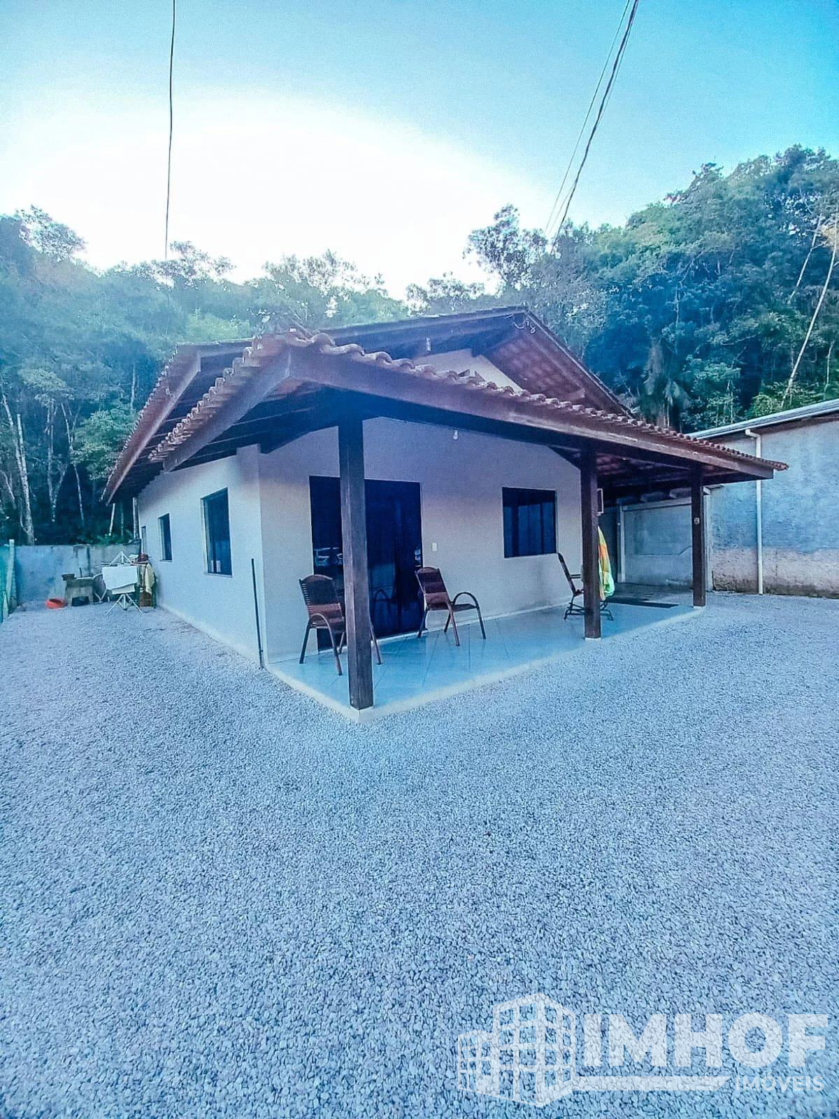 Casa com 2 quartos, à venda em Brusque, São Pedro