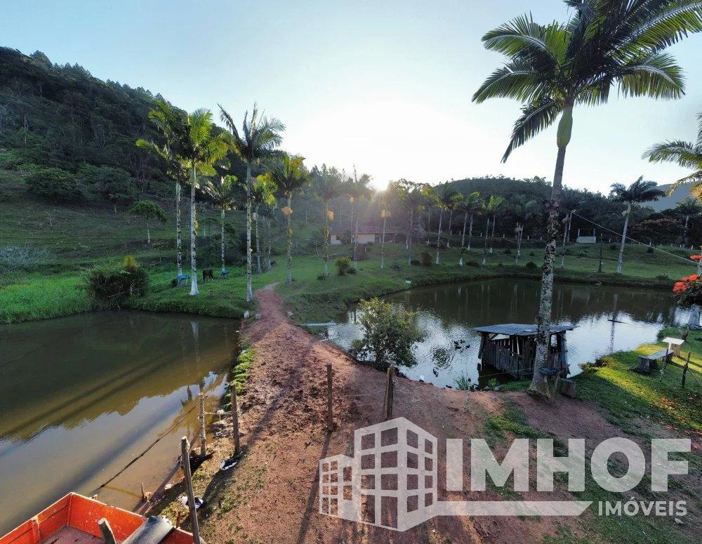 Sítio com 3 quartos, 750.000m², à venda em Brusque, Santa Luzia