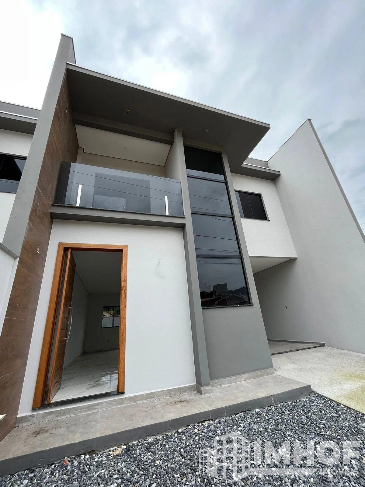 Sobrado com 3 quartos, à venda em Brusque, Aguas Claras